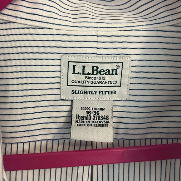 L.L Bean Men’s button down - Picture 2 of 5